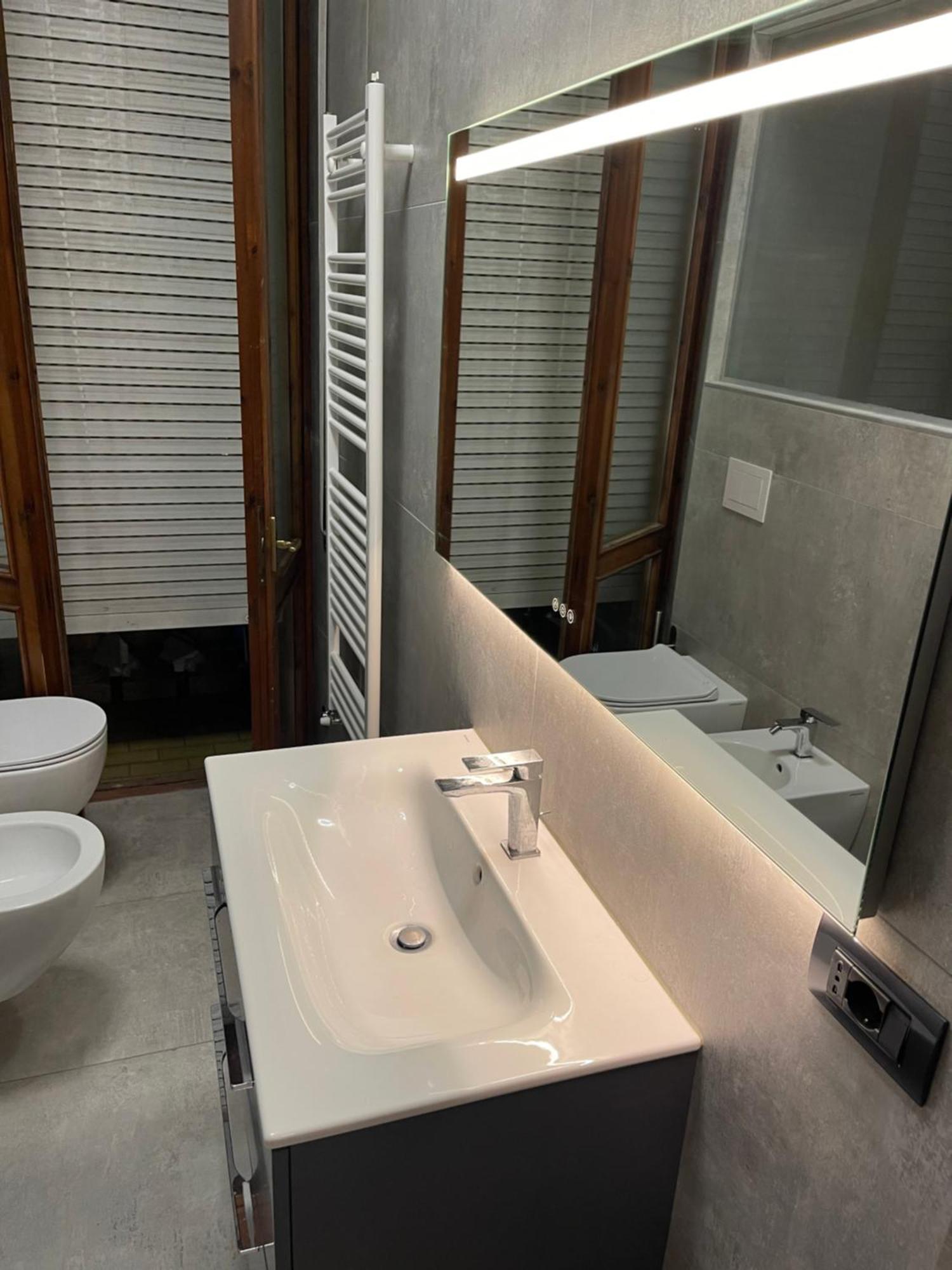 Bilocale Zona Navigli Lejlighed Milano Eksteriør billede